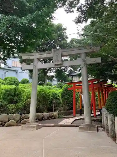 根津神社の鳥居