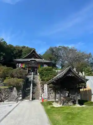 埼玉厄除け開運大師・龍泉寺（切り絵御朱印発祥の寺）(埼玉県)