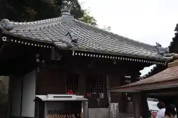 甲山寺の本殿・本堂