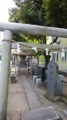 岩淵八雲神社の末社・摂社