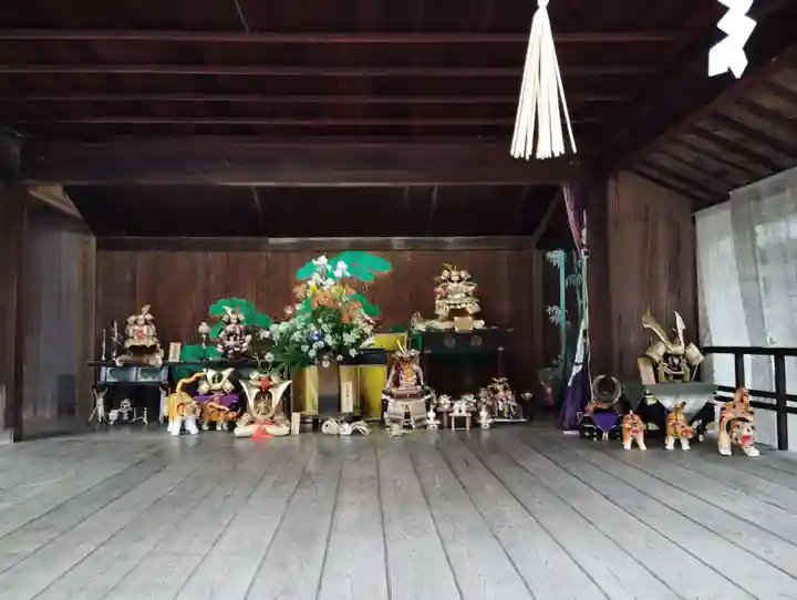 阿智神社の像