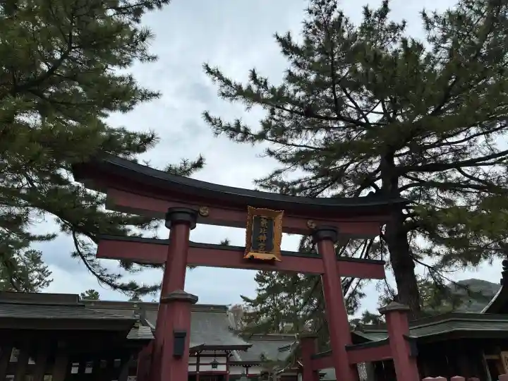 氣比神宮の{uncategorized: "未分類", other: "その他", undefined: "問題あり", building: "その他建物", grave: "お墓", sacred_gate: "鳥居", guardian: "狛犬", statue: "像", buddha: "仏像", history: "歴史", nature: "自然", garden: "庭園", animal: "動物", pagoda: "塔", temizu: "手水舎", mountain_gate: "山門・神門", sanctuary: "本殿・本堂", subordinate: "末社・摂社", art: "芸術", scenery: "景色", jizo: "地蔵", ema: "絵馬", goshuin: "御朱印", omikuji: "おみくじ", items: "授与品その他", amulet: "お守り", goshuincho: "御朱印帳", eats: "食事", festival: "お祭り", votive_dance: "神楽", shichigosan: "七五三参", wedding: "結婚式", experience: "体験その他", initially: "初詣", around: "周辺", anti_infection: "感染症対策"}