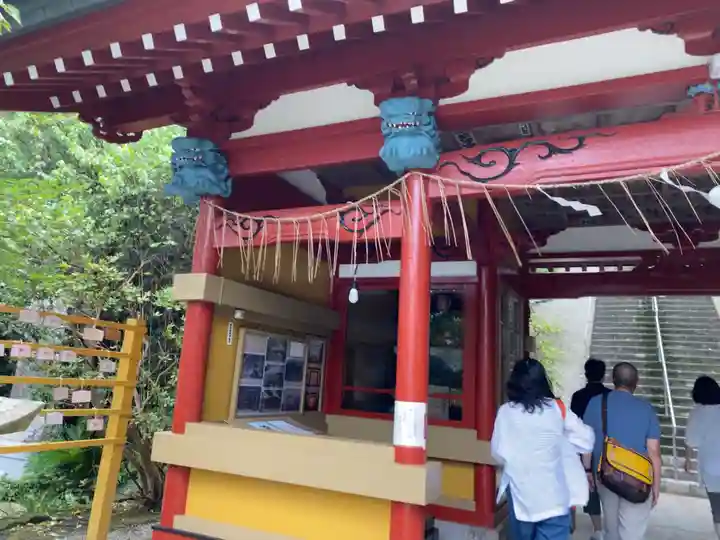 洲崎神社の山門・神門