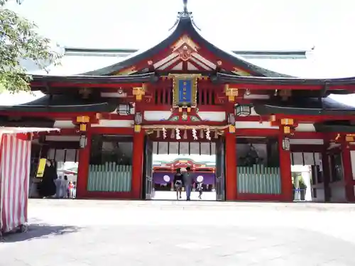 日枝神社の山門