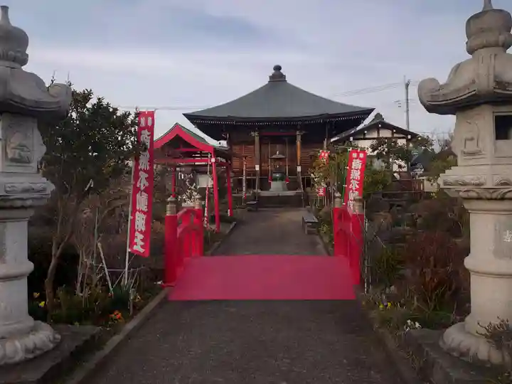 泉竜寺(乙女不動尊)の本殿・本堂