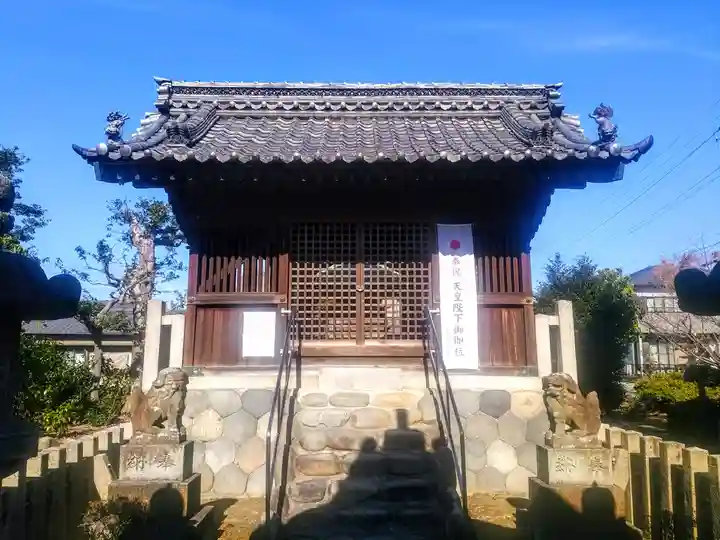 三十八所社の本殿・本堂