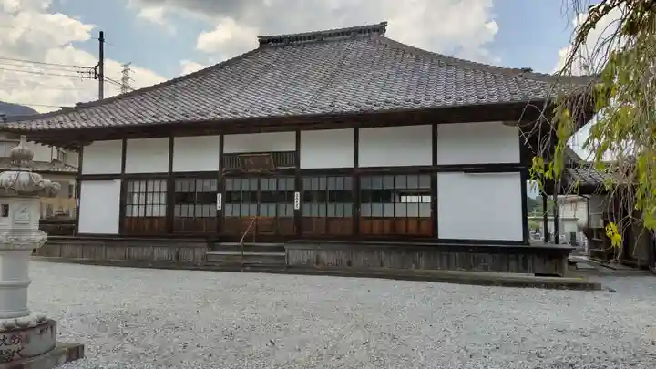 浄光寺の本殿・本堂
