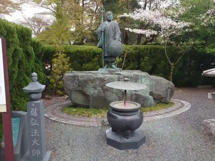 日限地蔵尊 観音院の像