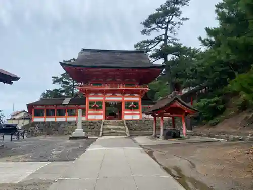 日御碕神社の山門