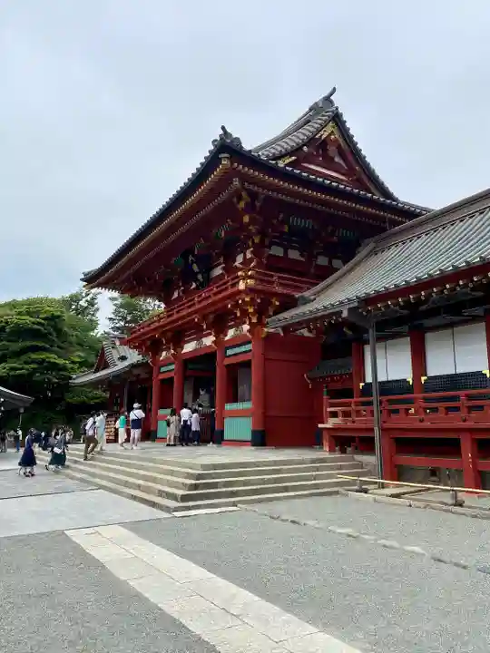 鶴岡八幡宮の山門・神門