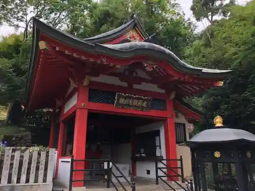 瀧谷不動尊　明王寺の末社