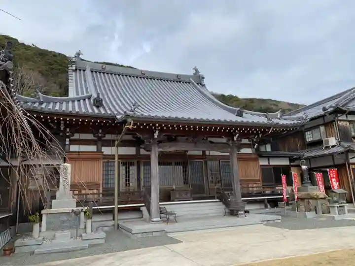 真観寺の本殿・本堂