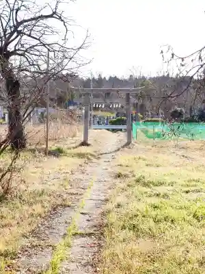 大行院神明殿の{uncategorized: "未分類", other: "その他", undefined: "問題あり", building: "その他建物", grave: "お墓", sacred_gate: "鳥居", guardian: "狛犬", statue: "像", buddha: "仏像", history: "歴史", nature: "自然", garden: "庭園", animal: "動物", pagoda: "塔", temizu: "手水舎", mountain_gate: "山門・神門", sanctuary: "本殿・本堂", subordinate: "末社・摂社", art: "芸術", scenery: "景色", jizo: "地蔵", ema: "絵馬", goshuin: "御朱印", omikuji: "おみくじ", items: "授与品その他", amulet: "お守り", goshuincho: "御朱印帳", eats: "食事", festival: "お祭り", votive_dance: "神楽", shichigosan: "七五三参", wedding: "結婚式", experience: "体験その他", initially: "初詣", around: "周辺", anti_infection: "感染症対策"}
