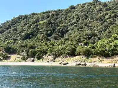 鷹巣浦神社の周辺