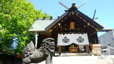札幌諏訪神社の本殿・本堂