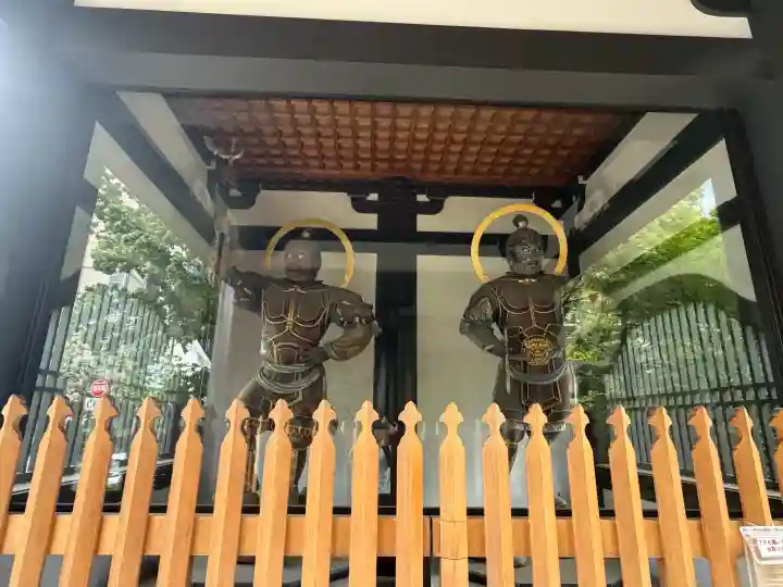 青松寺の{uncategorized: "未分類", other: "その他", undefined: "問題あり", building: "その他建物", grave: "お墓", sacred_gate: "鳥居", guardian: "狛犬", statue: "像", buddha: "仏像", history: "歴史", nature: "自然", garden: "庭園", animal: "動物", pagoda: "塔", temizu: "手水舎", mountain_gate: "山門・神門", sanctuary: "本殿・本堂", subordinate: "末社・摂社", art: "芸術", scenery: "景色", jizo: "地蔵", ema: "絵馬", goshuin: "御朱印", omikuji: "おみくじ", items: "授与品その他", amulet: "お守り", goshuincho: "御朱印帳", eats: "食事", festival: "お祭り", votive_dance: "神楽", shichigosan: "七五三参", wedding: "結婚式", experience: "体験その他", initially: "初詣", around: "周辺", anti_infection: "感染症対策"}