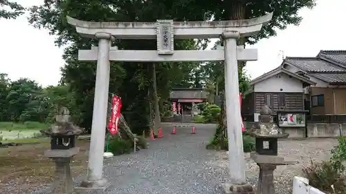 北向神社の鳥居