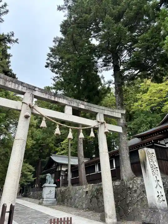 諏訪大社下社春宮(長野県)
