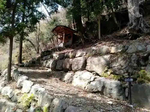 松樹庵の末社・摂社