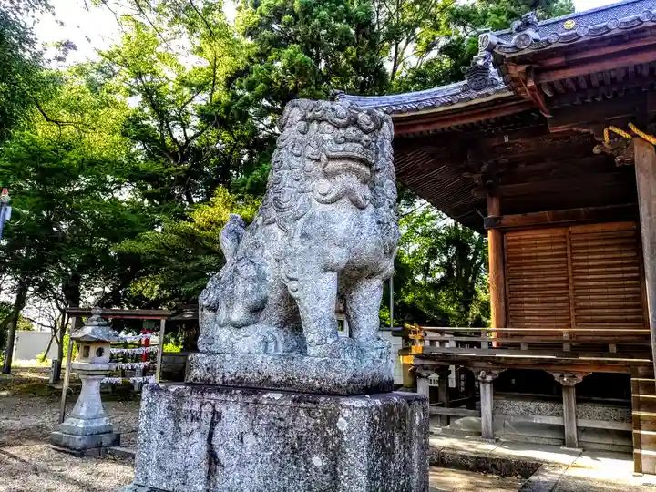 八幡宮(長瀬八幡宮)の狛犬