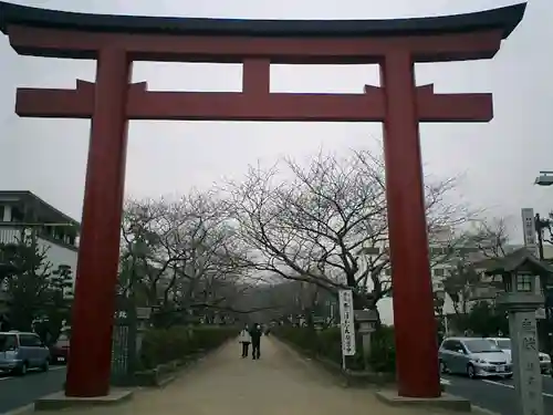 鶴岡八幡宮の鳥居