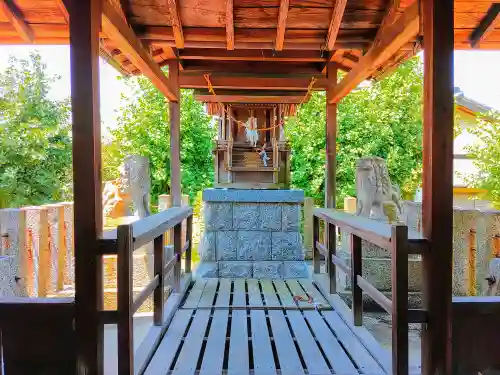 神明社（鷲尾）の本殿