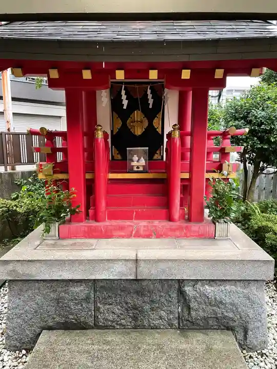 目黒三田春日神社の本殿・本堂
