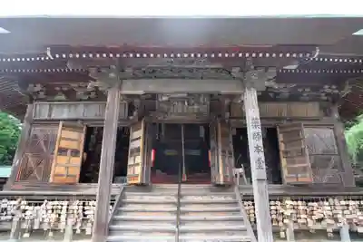 目の霊山　油山寺の本殿・本堂