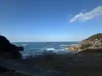 静神社の{uncategorized: "未分類", other: "その他", undefined: "問題あり", building: "その他建物", grave: "お墓", sacred_gate: "鳥居", guardian: "狛犬", statue: "像", buddha: "仏像", history: "歴史", nature: "自然", garden: "庭園", animal: "動物", pagoda: "塔", temizu: "手水舎", mountain_gate: "山門・神門", sanctuary: "本殿・本堂", subordinate: "末社・摂社", art: "芸術", scenery: "景色", jizo: "地蔵", ema: "絵馬", goshuin: "御朱印", omikuji: "おみくじ", items: "授与品その他", amulet: "お守り", goshuincho: "御朱印帳", eats: "食事", festival: "お祭り", votive_dance: "神楽", shichigosan: "七五三参", wedding: "結婚式", experience: "体験その他", initially: "初詣", around: "周辺", anti_infection: "感染症対策"}