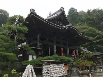 岡寺（龍蓋寺）の本殿・本堂