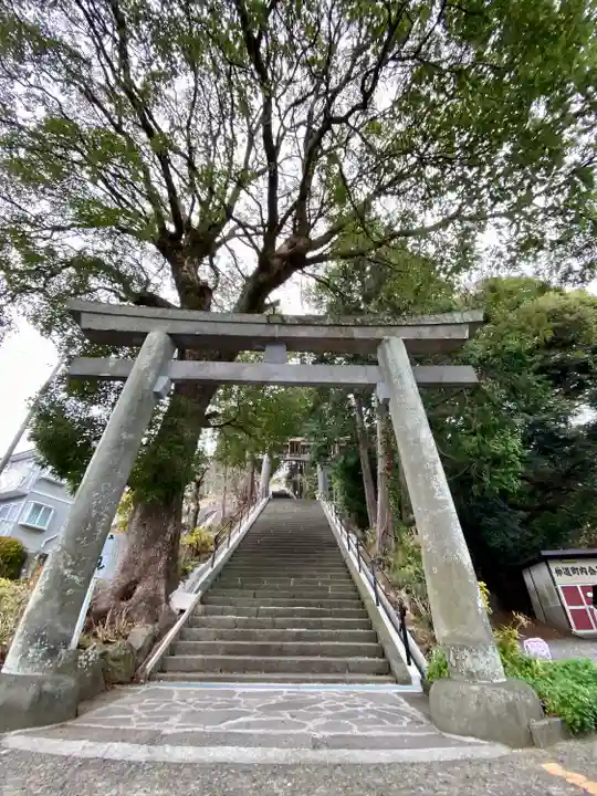 伊豆山神社の鳥居
