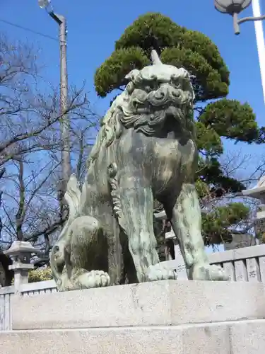 成田山大阪別院　明王院の狛犬