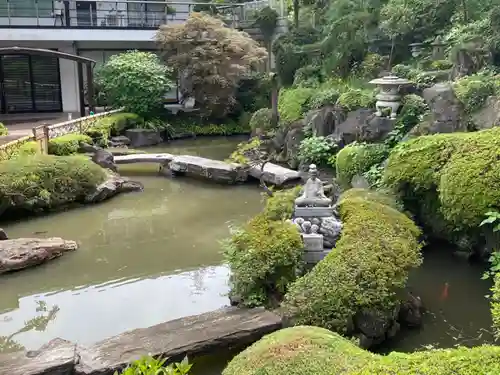 林光寺の庭園