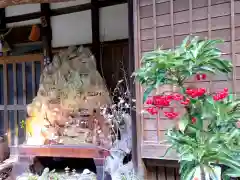 五所駒瀧神社の像