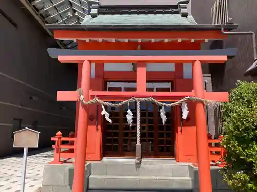 稲荷神社の鳥居