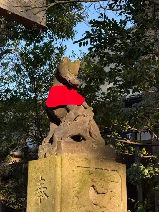 馬橋稲荷神社の{uncategorized: "未分類", other: "その他", undefined: "問題あり", building: "その他建物", grave: "お墓", sacred_gate: "鳥居", guardian: "狛犬", statue: "像", buddha: "仏像", history: "歴史", nature: "自然", garden: "庭園", animal: "動物", pagoda: "塔", temizu: "手水舎", mountain_gate: "山門・神門", sanctuary: "本殿・本堂", subordinate: "末社・摂社", art: "芸術", scenery: "景色", jizo: "地蔵", ema: "絵馬", goshuin: "御朱印", omikuji: "おみくじ", items: "授与品その他", amulet: "お守り", goshuincho: "御朱印帳", eats: "食事", festival: "お祭り", votive_dance: "神楽", shichigosan: "七五三参", wedding: "結婚式", experience: "体験その他", initially: "初詣", around: "周辺", anti_infection: "感染症対策"}