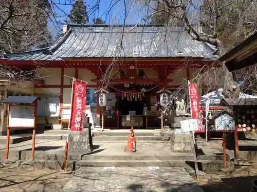 正一位 若草稲荷神社の本殿