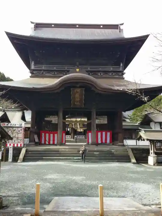 阿蘇神社の山門・神門