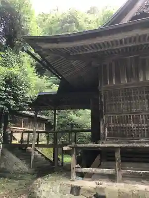 井戸神社の本殿・本堂