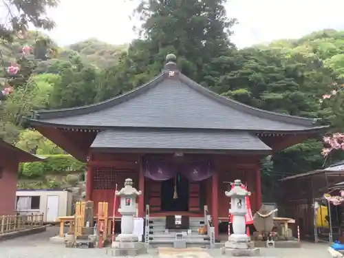 観音寺の本殿・本堂