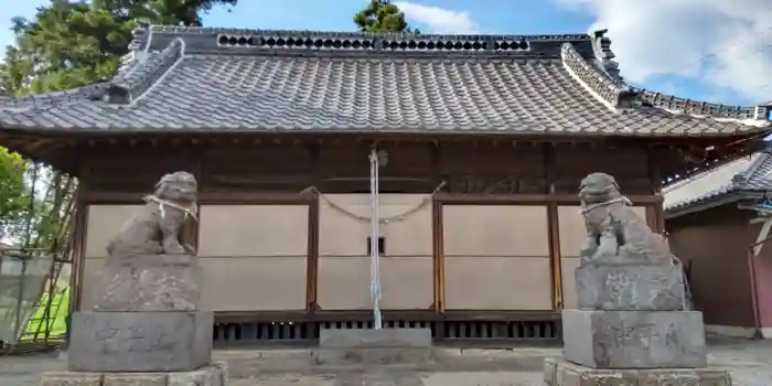 川崎神社の本殿