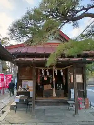 城山稲荷神社の{uncategorized: "未分類", other: "その他", undefined: "問題あり", building: "その他建物", grave: "お墓", sacred_gate: "鳥居", guardian: "狛犬", statue: "像", buddha: "仏像", history: "歴史", nature: "自然", garden: "庭園", animal: "動物", pagoda: "塔", temizu: "手水舎", mountain_gate: "山門・神門", sanctuary: "本殿・本堂", subordinate: "末社・摂社", art: "芸術", scenery: "景色", jizo: "地蔵", ema: "絵馬", goshuin: "御朱印", omikuji: "おみくじ", items: "授与品その他", amulet: "お守り", goshuincho: "御朱印帳", eats: "食事", festival: "お祭り", votive_dance: "神楽", shichigosan: "七五三参", wedding: "結婚式", experience: "体験その他", initially: "初詣", around: "周辺", anti_infection: "感染症対策"}