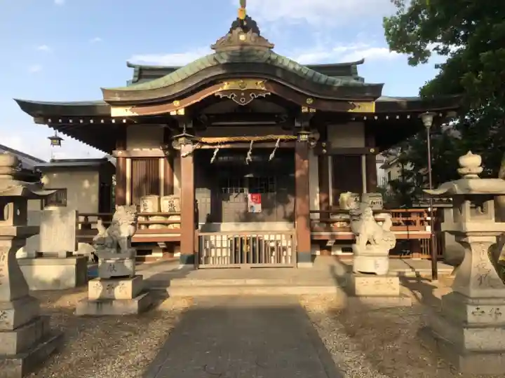 穴太神社の本殿・本堂