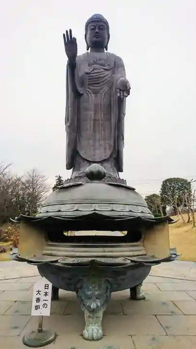 東本願寺本廟 牛久浄苑(牛久大仏)(茨城県)