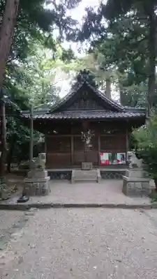尾津神社の本殿・本堂