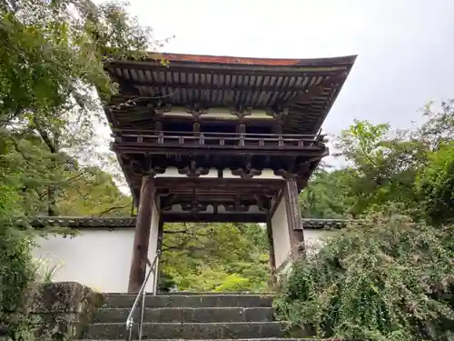 長岳寺の山門