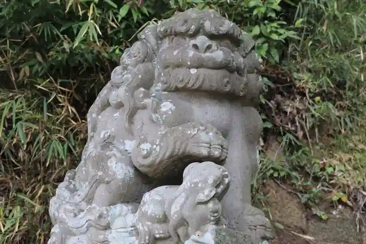 阿久津「田村神社」(郡山市阿久津町)旧社名:伊豆箱根三嶋三社の狛犬