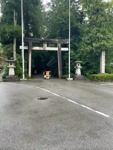 白山比咩神社(石川県)