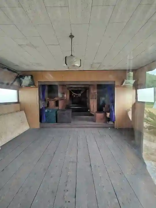湯内神社(大熊神社)の本殿・本堂
