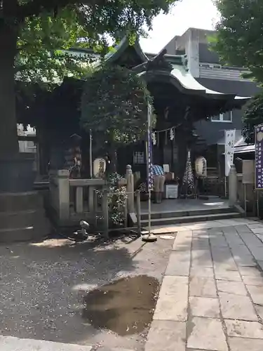 小野照崎神社の本殿・本堂